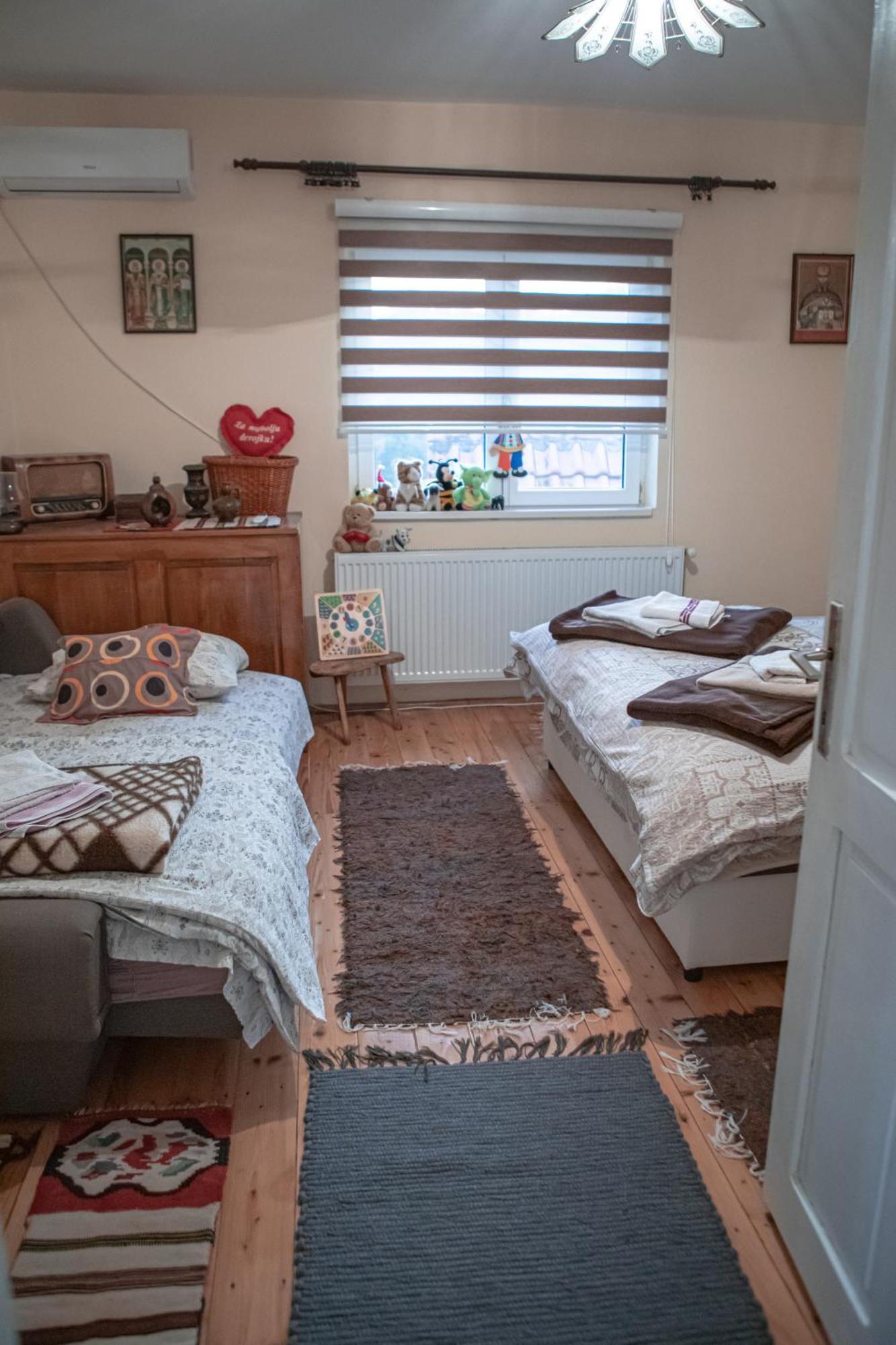 Prenociste Lelic Villa Valjevo Exteriör bild